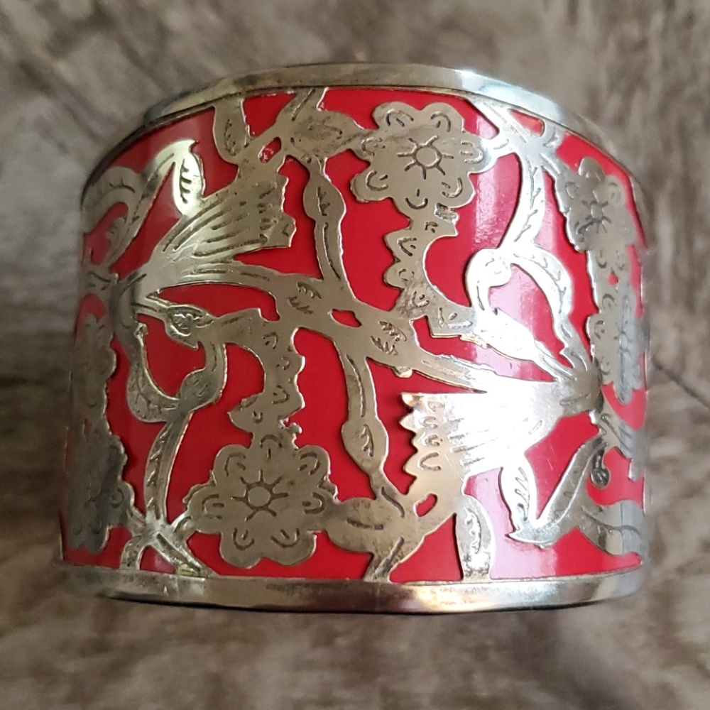Vintage Silver Metal Filigree and Lacquer Cuff